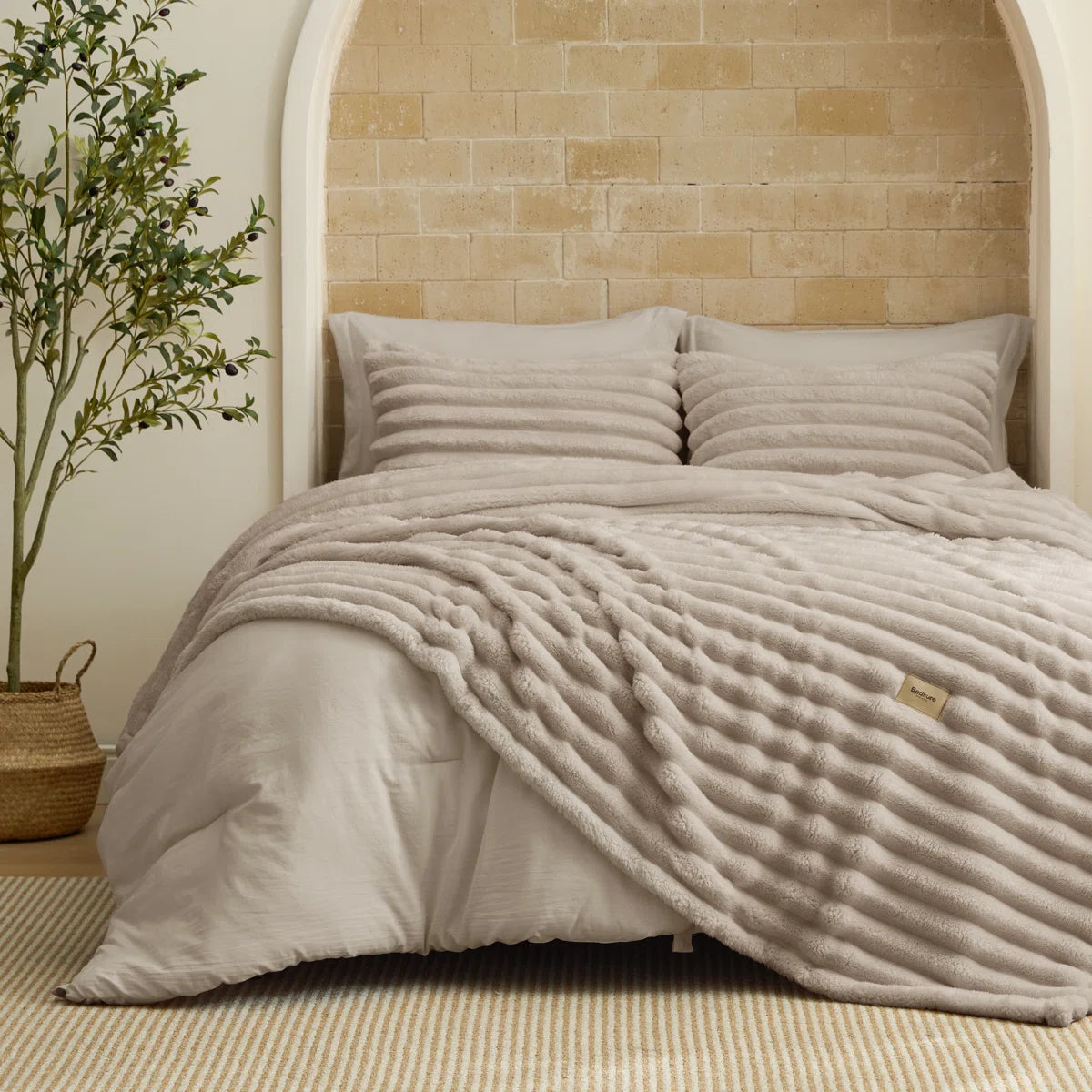 Bedsure King 2-in-1 Comforter Set with Detachable Fluffy Blanket