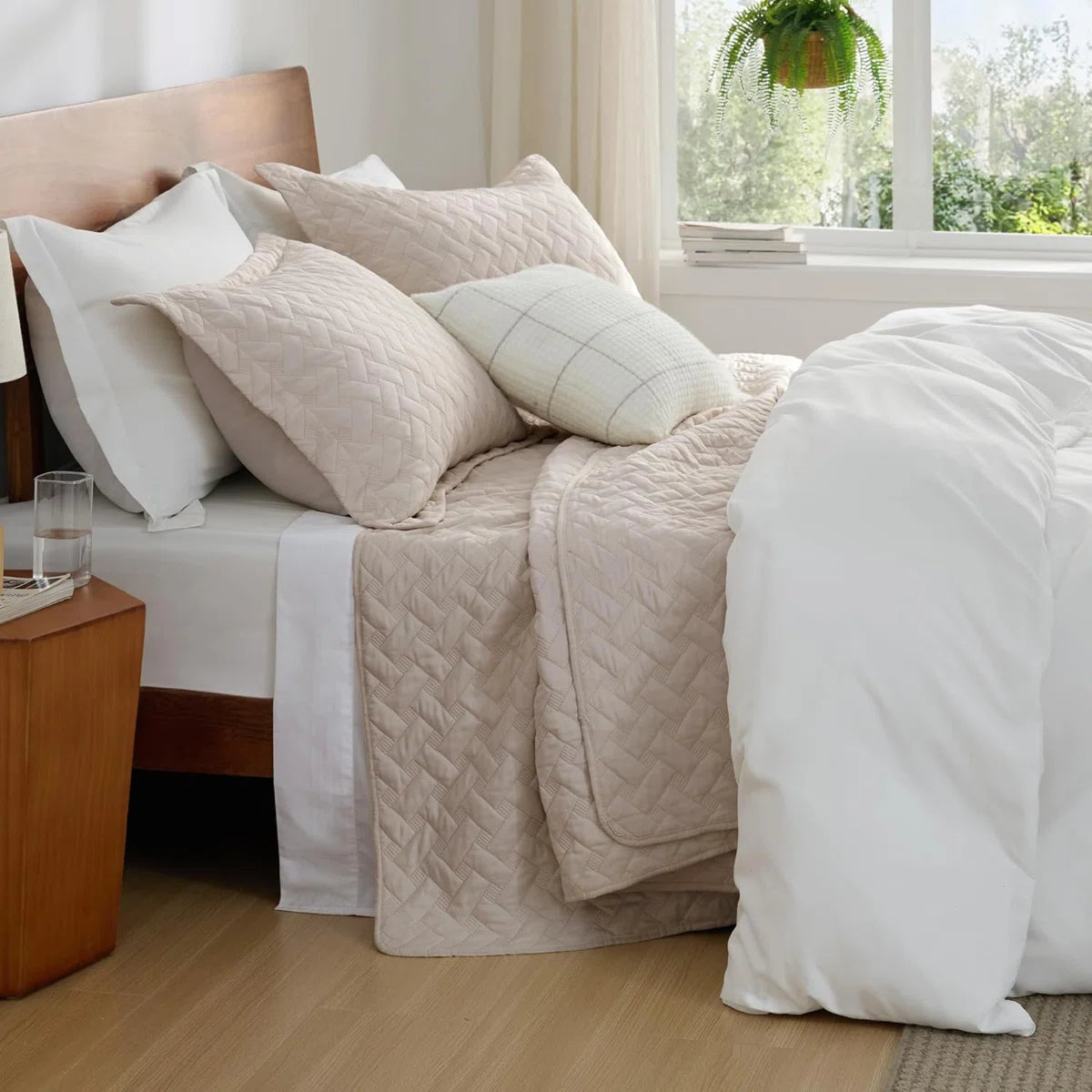 Twin/Twin XL Lightweight Quilted Blanket - Breathable Basket Weave Quilt for Dorm Room & Home - AC-Friendly Summer Bedding for Bed & Sofa - Natural-Soft Gift for Women & College Students, All Seasons