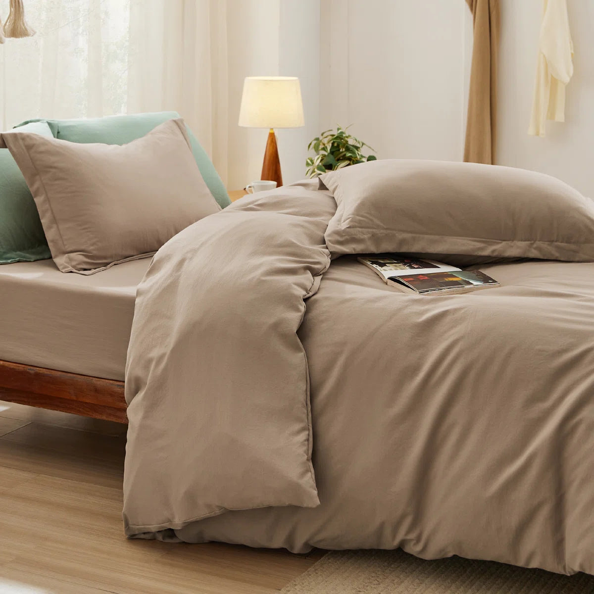 Bedsure Duvet Cover Queen Size with Fitted Sheet - 4 Pieces