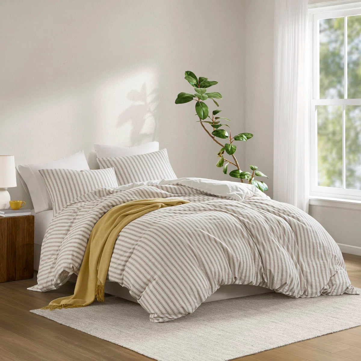 Etta Tan All Season Modern Striped 3-Piece King Duvet Set